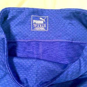 Cobalt blue and grey Puma leggings.